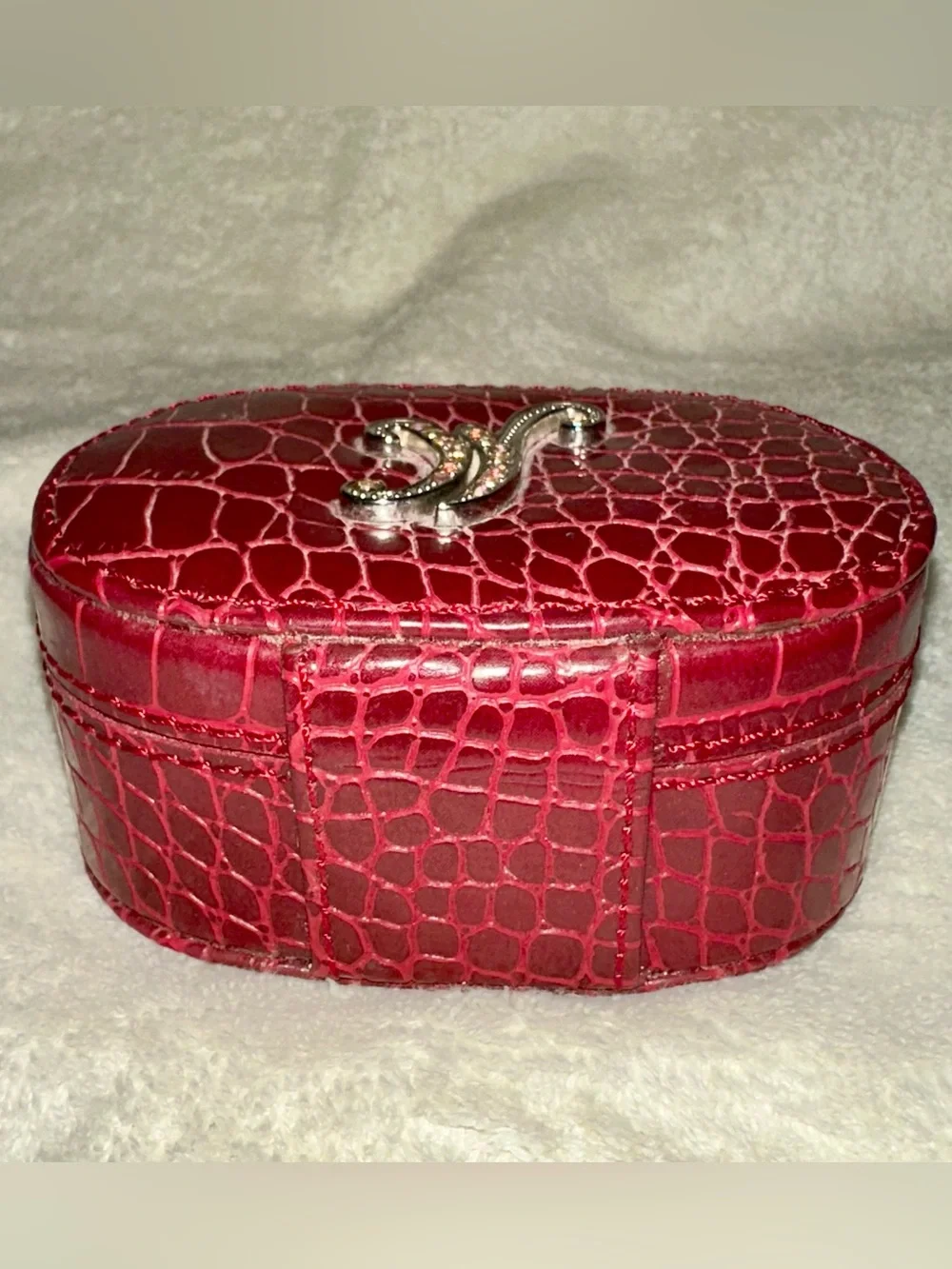 Vintage Y2K Red Croc Travel Jewelry Box Rhinestone Initial K Oval Mini Case
